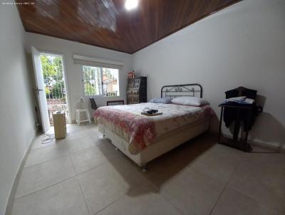 Casa para Venda, em Porto Alegre, bairro Auxiliadora, 3 dormitórios, 3 banheiros, 1 suíte